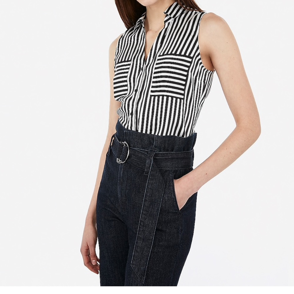 Sleeveless button down blouse